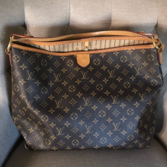 Louis Vuitton Handbags - Louis Vuitton Delightful Bag AUTHENTIC In EUC